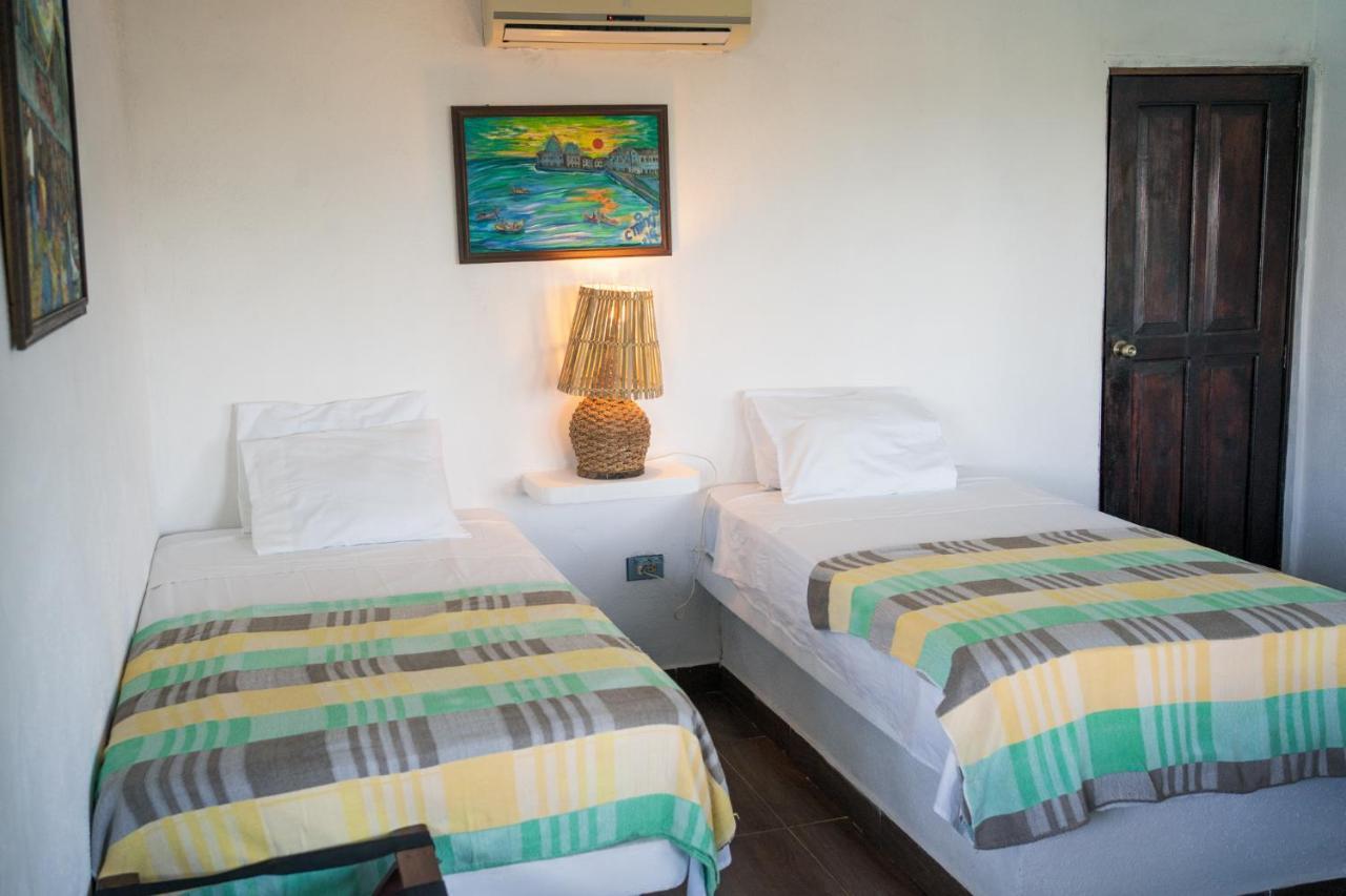 Marbella Eco Lodge Monterrico Exteriér fotografie